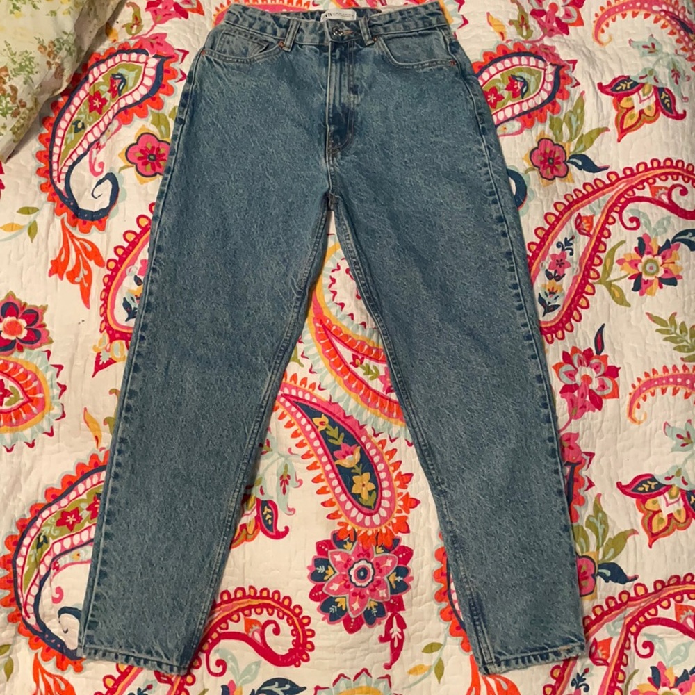 Zara mom fit jeans